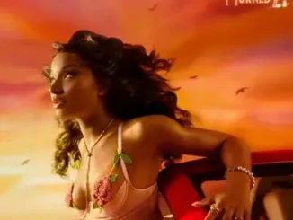 Ayra Starr – Commas