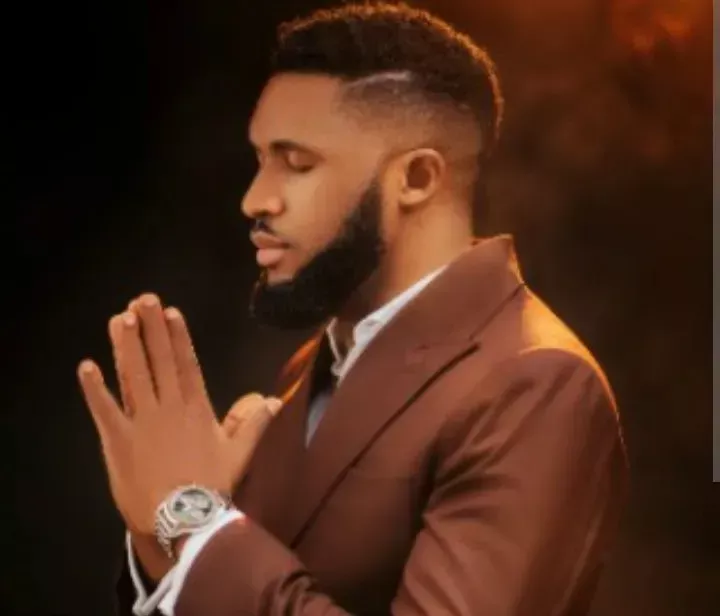 Tim Godfrey – No Label