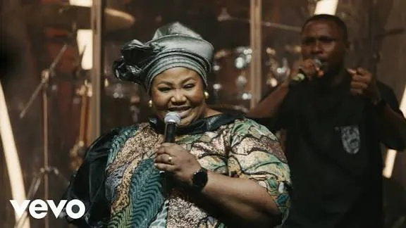 Chinyere Udoma – If E No Be God (Live) Mp3 Download