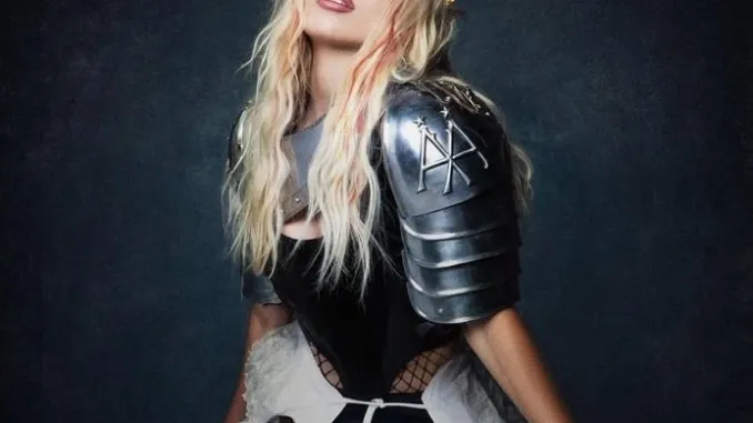 Ava Max – KiLL iT QUEEN