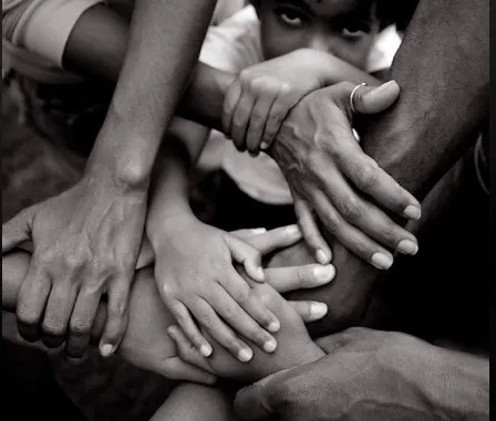 WILLOW – hear me out