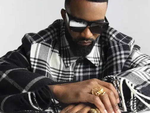 Fally Ipupa – Doucement Bebe Mp3 Download